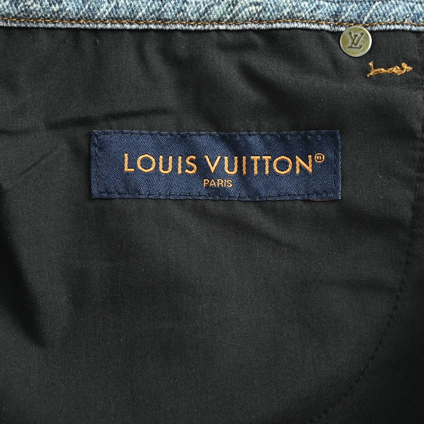 Louis Vuitton/Louis Vuitton presbyopic patchwork striped denim shorts